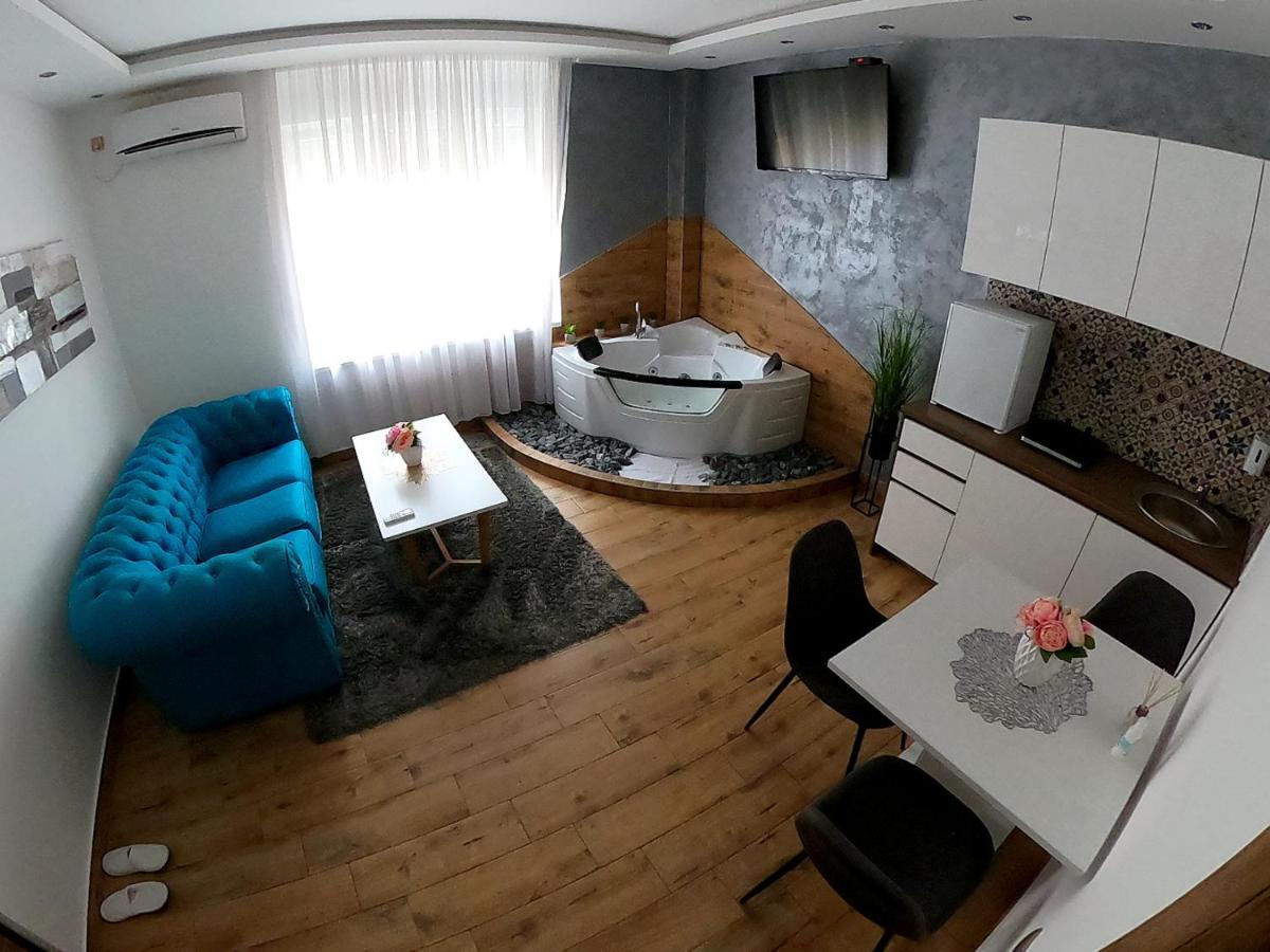 Canti Apartments Нови-Сад Экстерьер фото